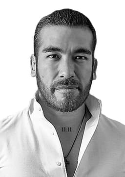 Alvaro Gonzalo Paz De La Barra Freigeiro